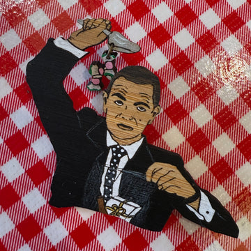 Brooch: Love Actually: Rufus the Gift Wrapper