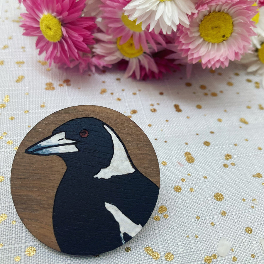 Magpie Brooch